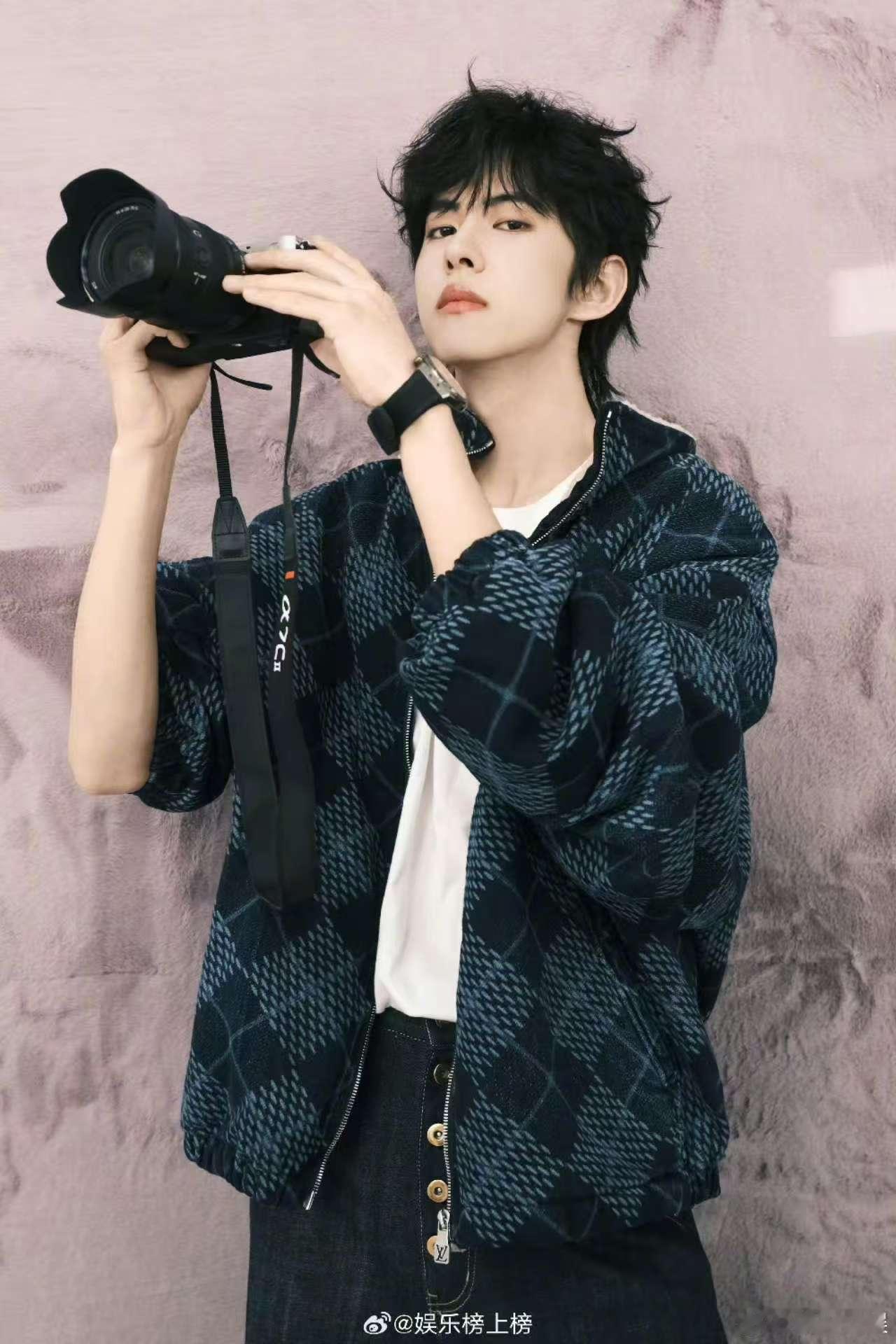 刘轩丞男大更新刘轩丞卷毛小狗刘轩丞卷毛小狗。爱了，[太开心][太开心] ​​​