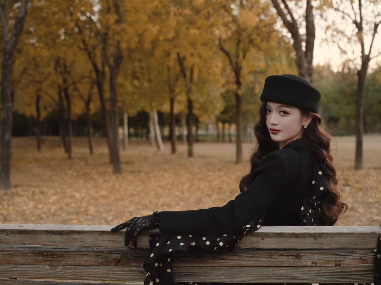 吴宣仪复古女郎这一身好漂亮啊！“你该是人间绝色”👸宣仪你美 ​​​