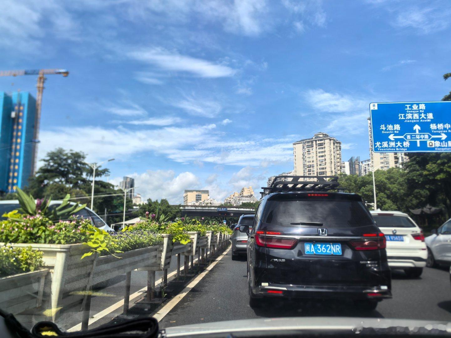 八百年不开车了，小泉州我回来啦！ 