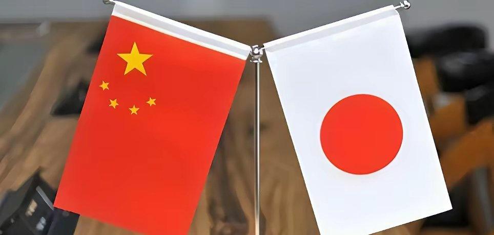 别再误以为中日经济撕破脸会两败俱伤！有专家表示，如果中国一味的跟日本打经济战，那