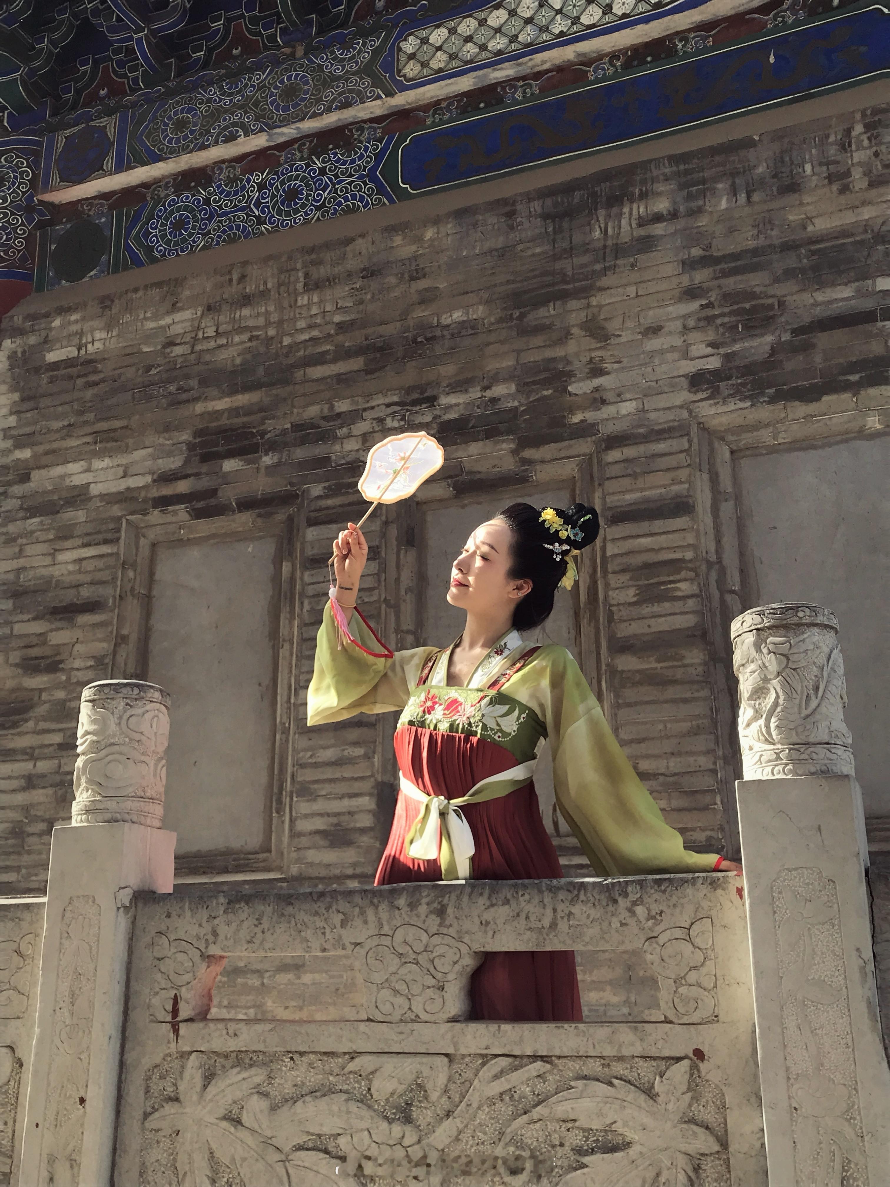 此时情绪此时天   此时无事小神仙  ​​​
