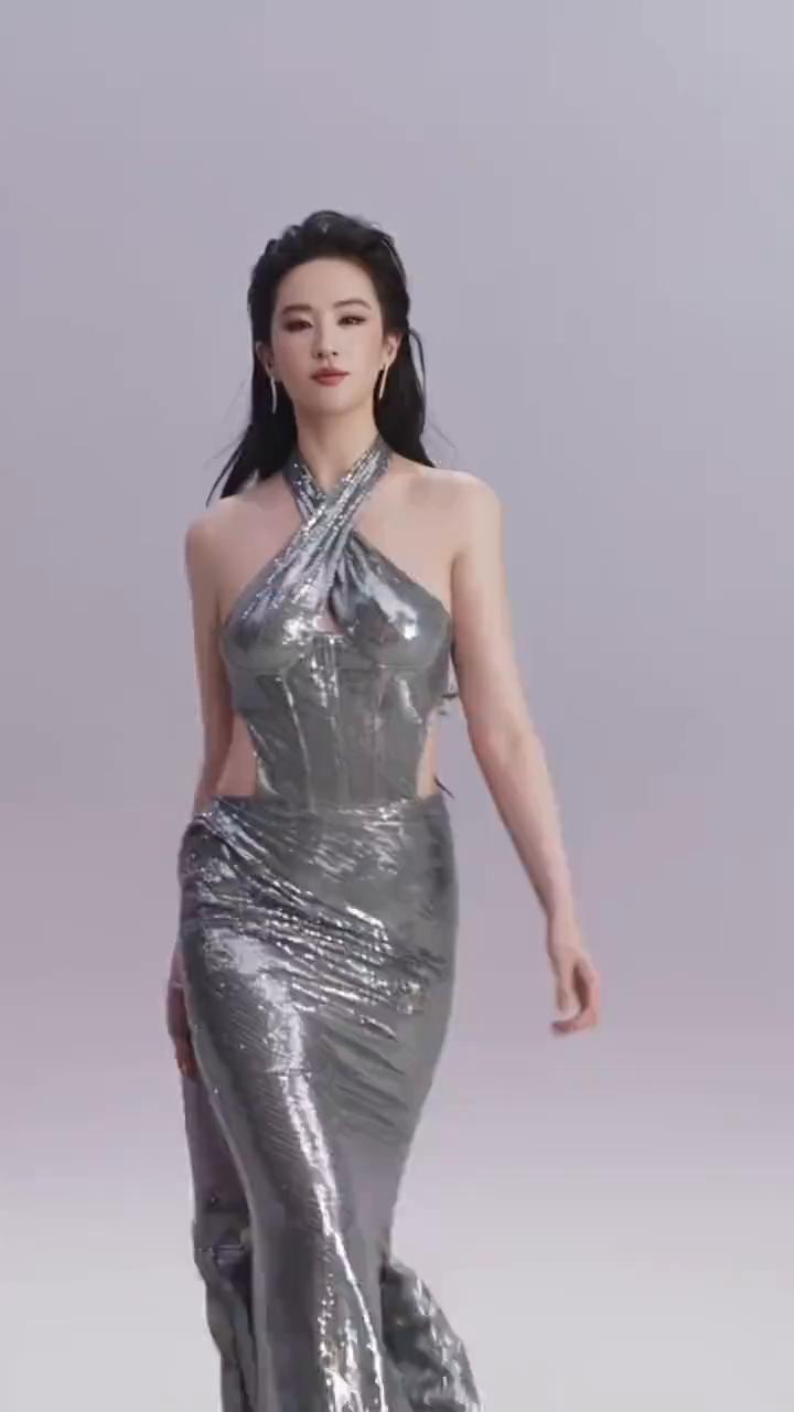 生活的舞台，以无限可能。