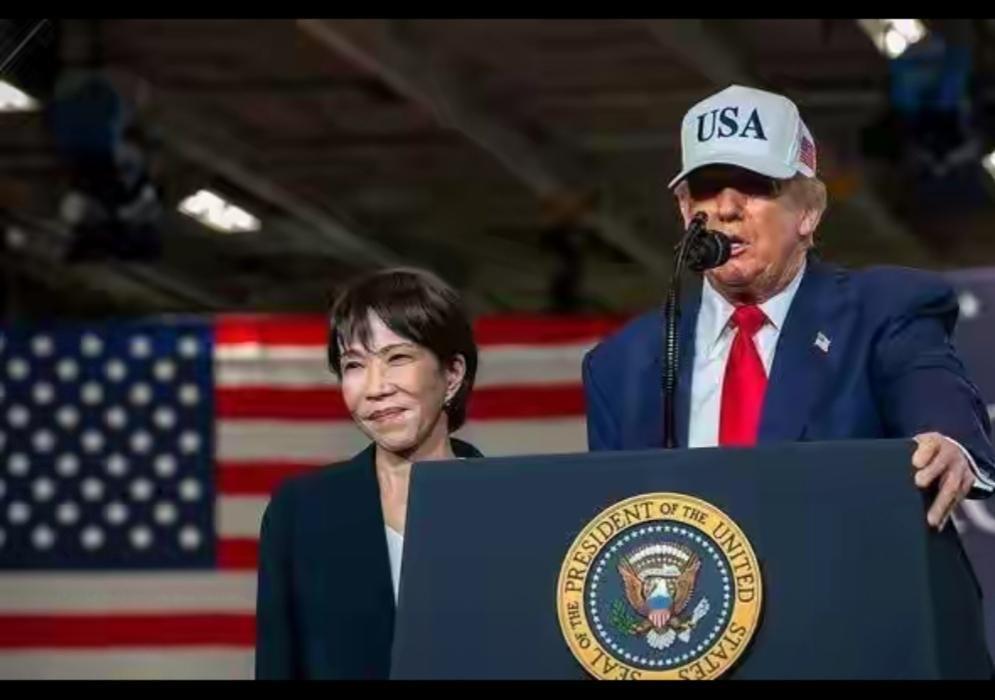 这是去找他的美国大爹去了。中俄在日本周围联合空中战略巡航，给日本高市早苗的压力太