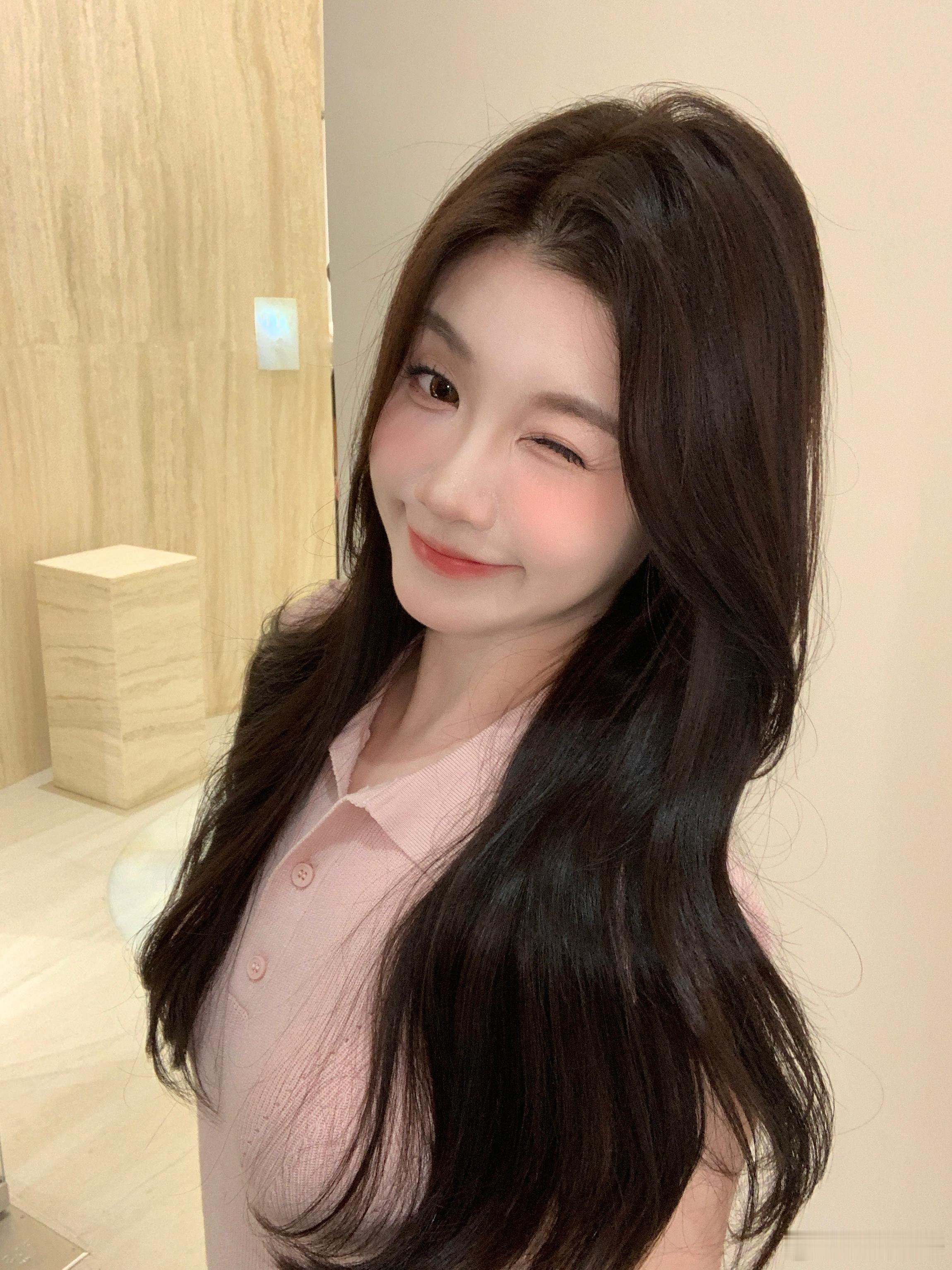 嘿嘿🐰我自己怎么卷不来这个卷发） ​​​