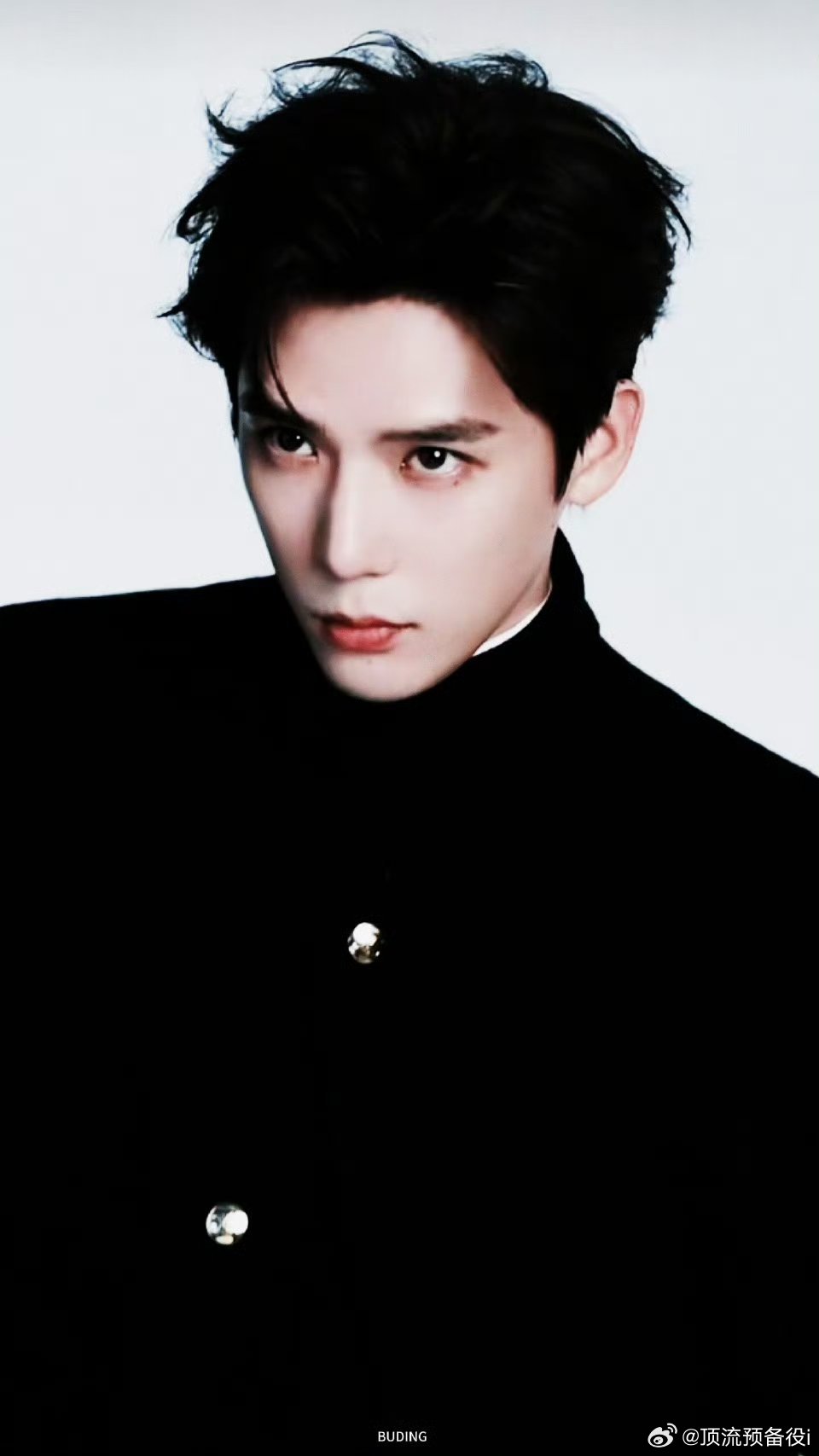 王安宇顶奢官宣待遇   王安宇国内首位男大使的含金量谁懂