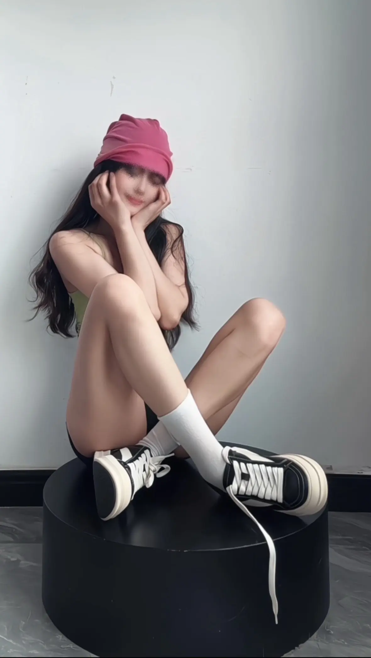 拍照姿势 板鞋穿搭 甜酷 厚底鞋 超a小姐姐