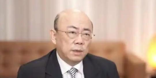 郭正亮给了台湾“最好”出路？一国两制改1个字，或可统后不驻军？此刻关于台湾的武统