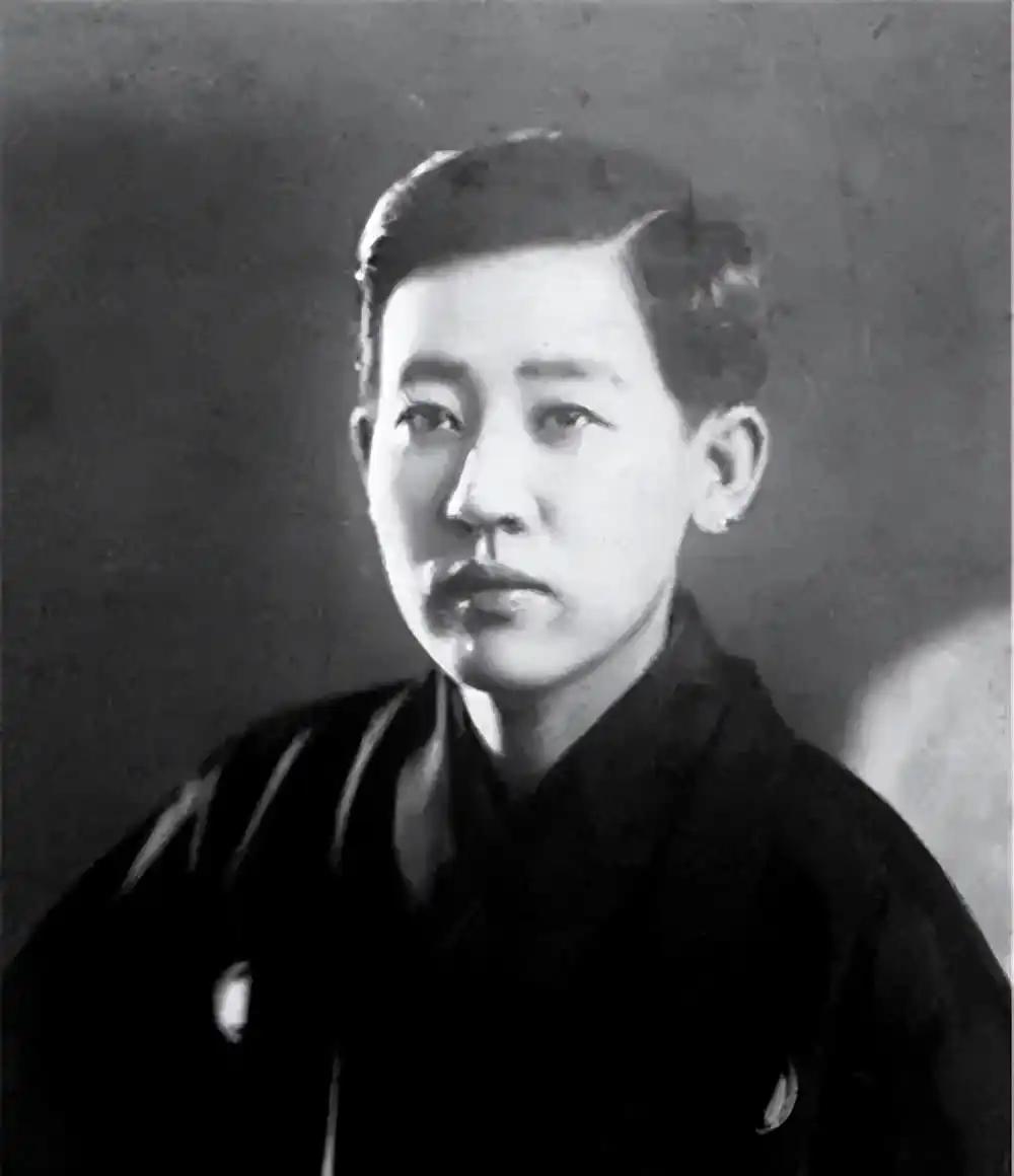 1945年，“东方魔头”川岛芳子被军统抓获，用尽酷刑，守口如瓶，直到戴笠命人扒光