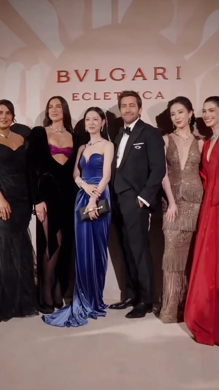 刘亦菲流苏深V 刘亦菲宝格丽活动，仙女请轻点美 国内活动也要流苏深V待遇