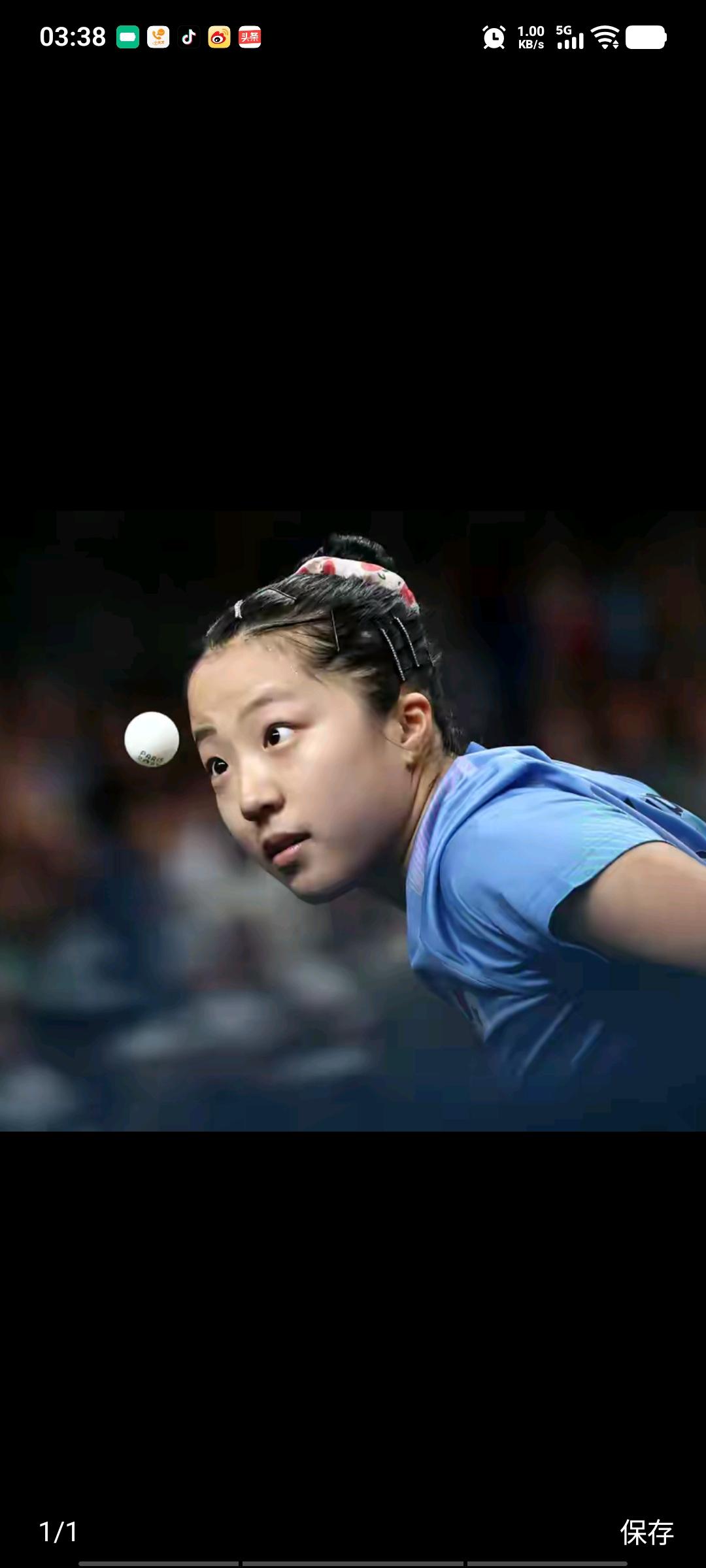 申裕斌长的一幅娃娃脸，深受国人喜爱，但昨天不讲武德，打了陈幸同一个11比0，有点