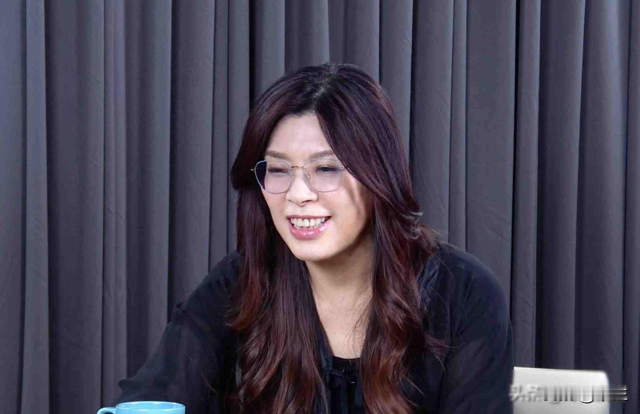 郑丽文刚上任七天，国民党内部暗潮涌动，路线调整已悄然启动

郑丽文在11月1号接