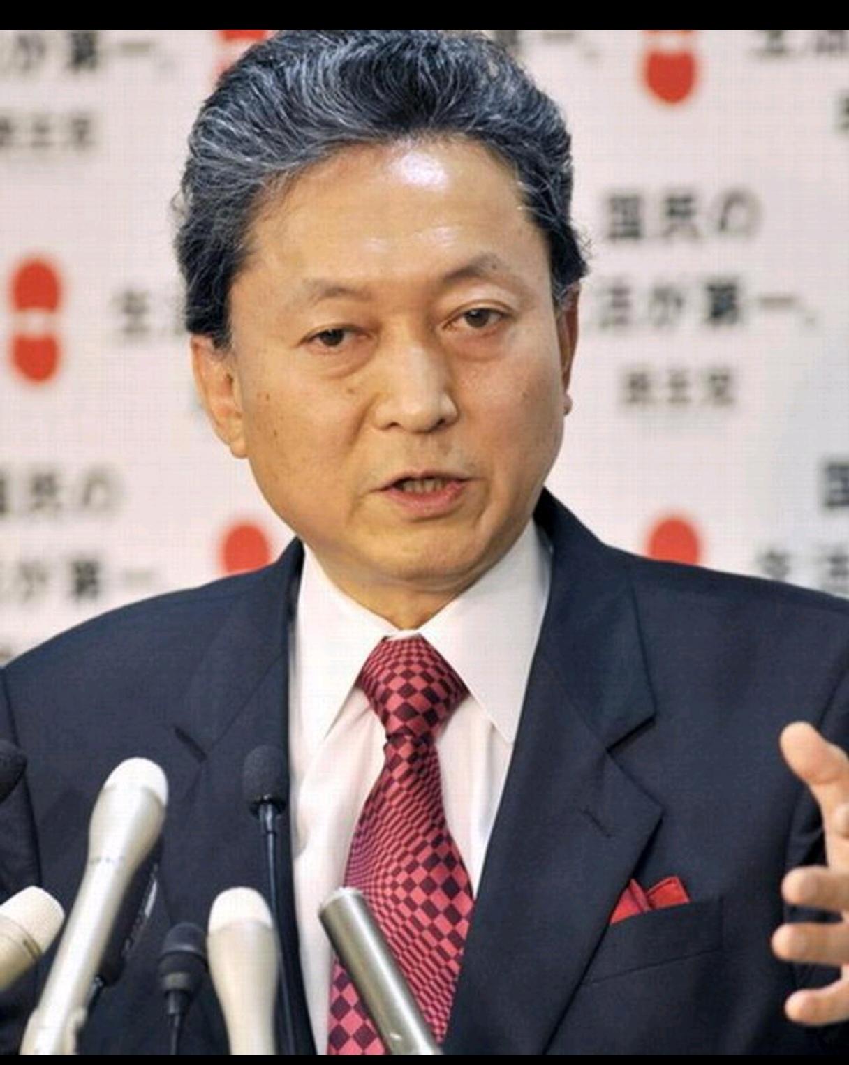 日本前首相鸠山由纪夫近日发声，肯定了当年中国不向日本要战争赔款的决定，并认为这是