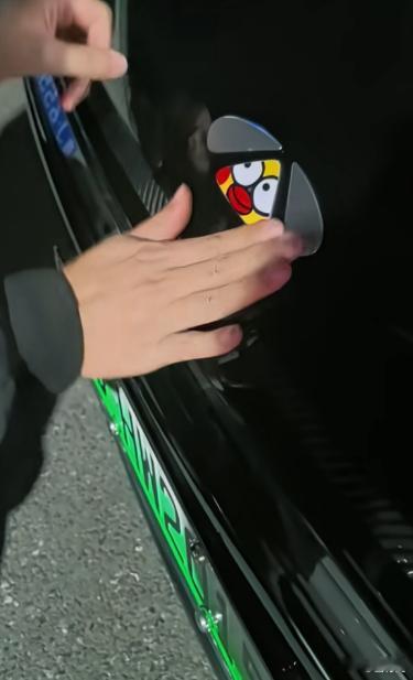 第一次觉得奇瑞的这个车标看起来这么有味道 