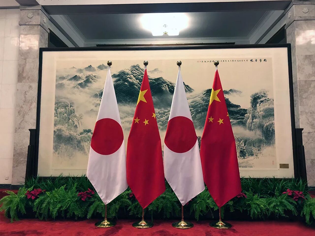 日本经济界最高规格代表团计划在年内访问北京。经团联等三大经济团体一把手将共同前往