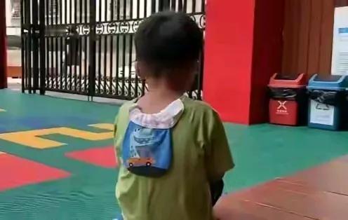 “不是我的种，我坚决不养！”一男子婚后不久，妻子就给他生了一个儿子。初为人父，男