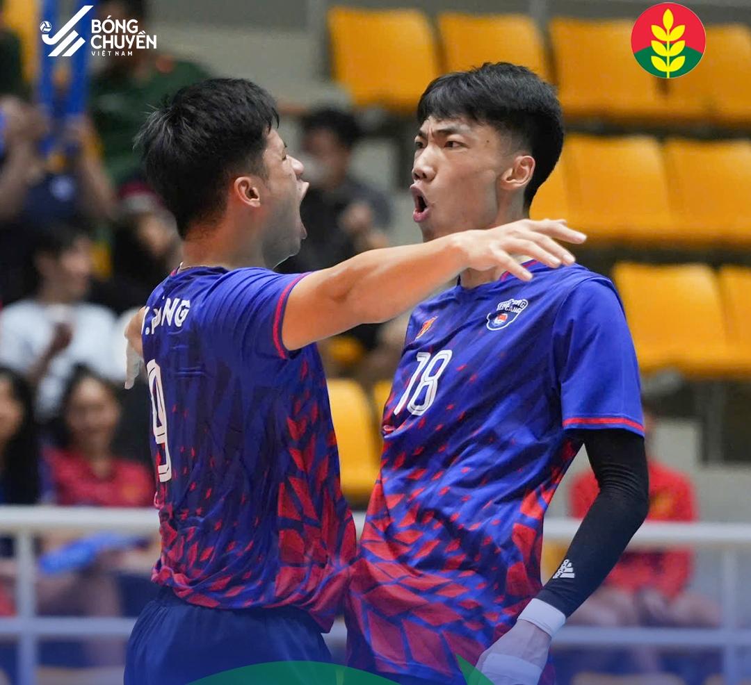 薛智鸿结束越南征程，基本完成任务

在今晚结束的越南雄王杯季军争夺中，体工新港队