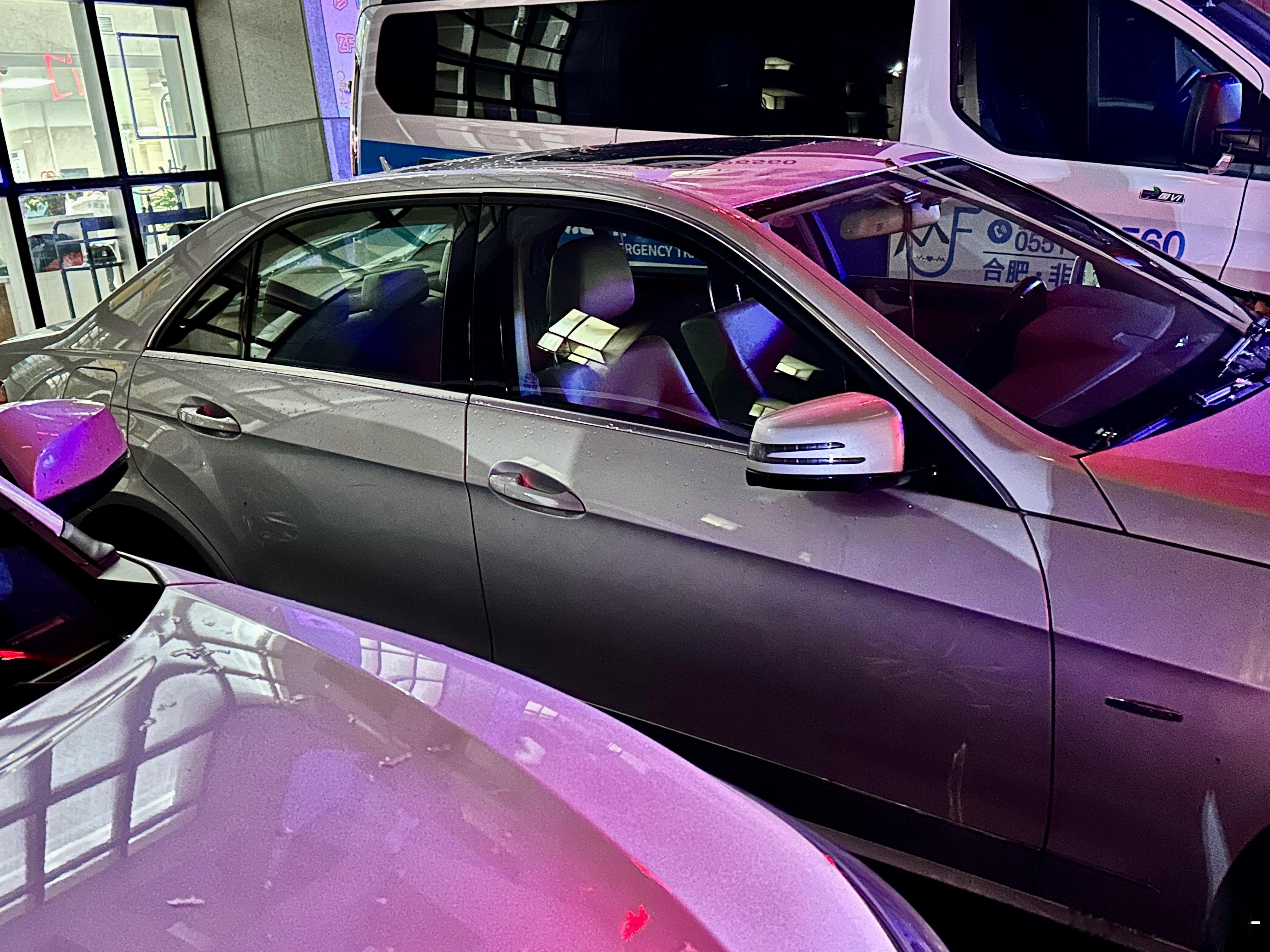 一看就是懂车爱车之人的座驾1、锃光瓦亮2、不贴太阳膜3、停车讲究4、选小排量 