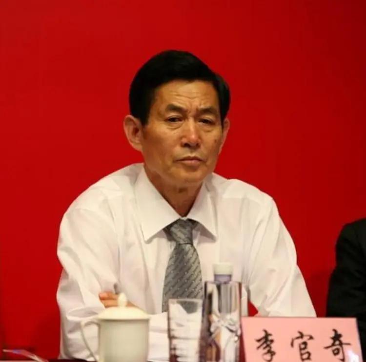 一个河南农民，花了10年，做成了美国、德国顶尖专家团队几十年没做成的事。2003