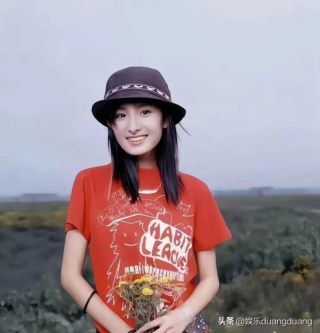 还是原来的杨幂青春靓丽！杨幂