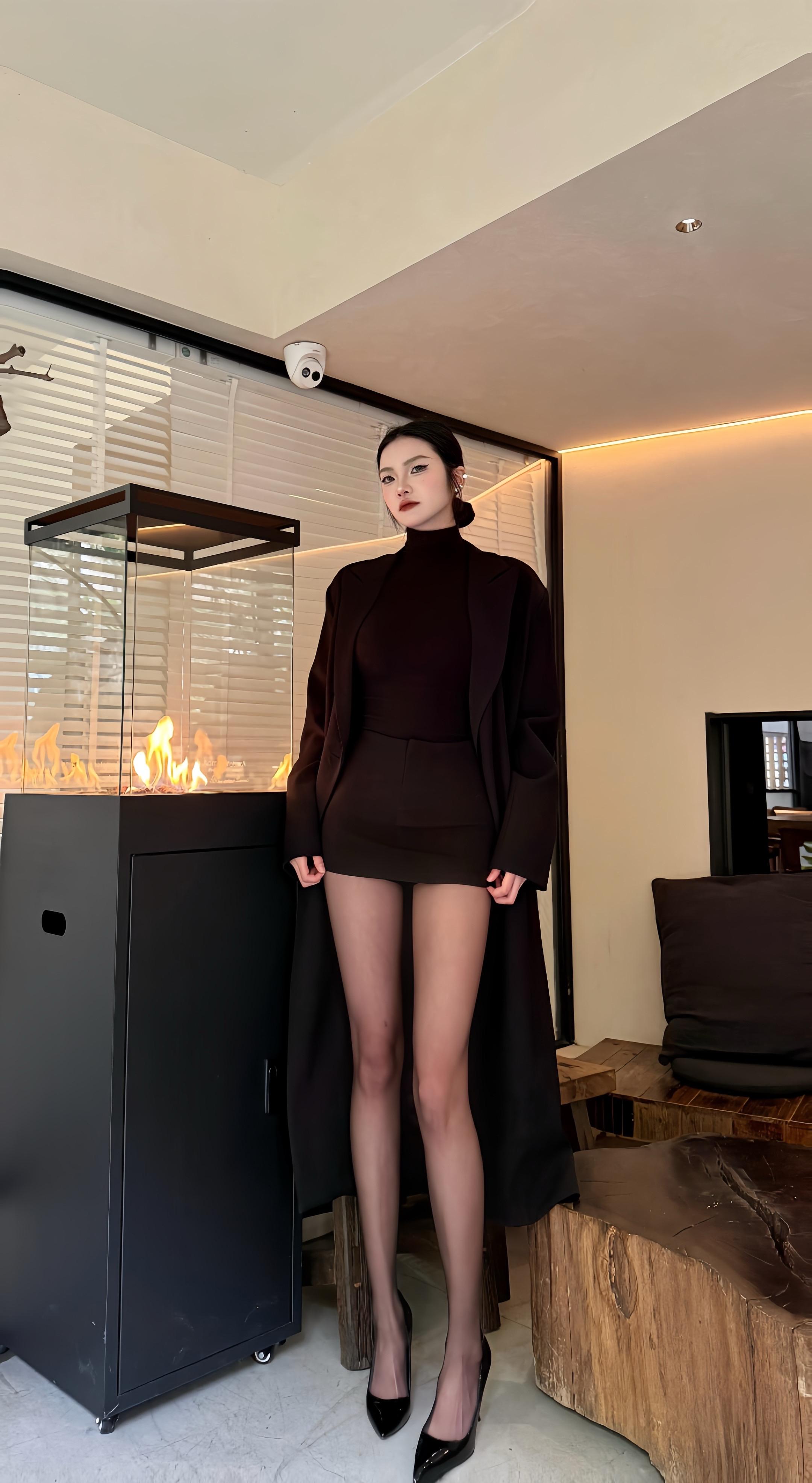 金钱  漂亮  身材  权利 才是我一生最在乎的东西.