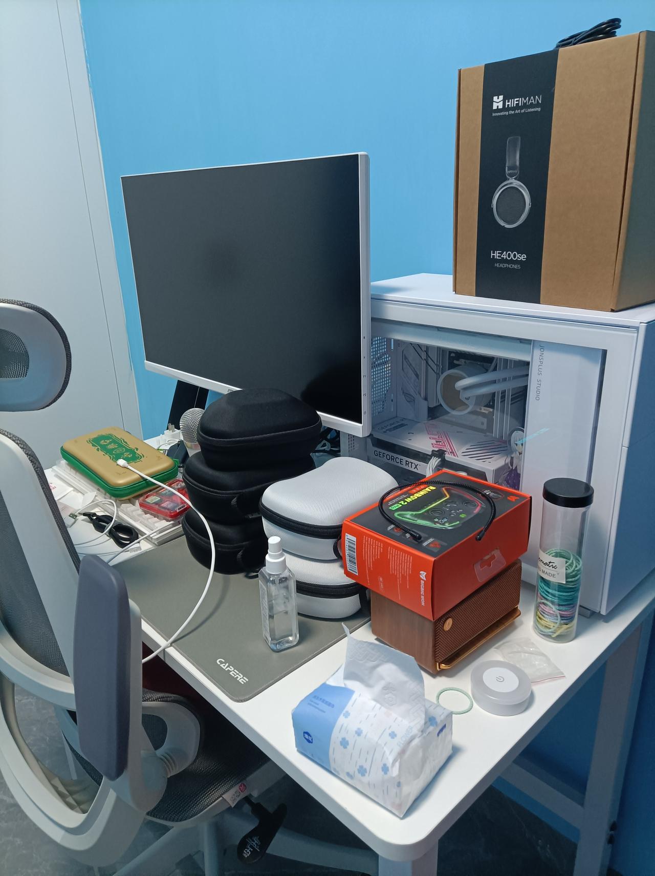 新年爱好打卡新年跟着孙子看游戏，玩电脑，觉得自己也变年轻了，也觉得现在的年轻人太