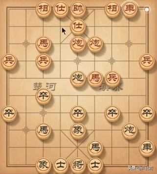 左炮封车，打击中炮先锋马。兑掉左车之后，对方车九平八捉炮，我车1进1保马是关键，