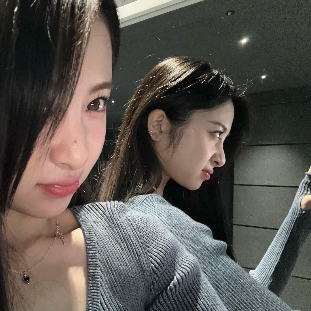 🖤 ​​​