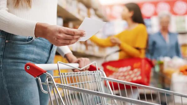 2026年“五一”假期临近，旅游出行、聚会聚餐、购物消费热度持续攀升，中国消费者