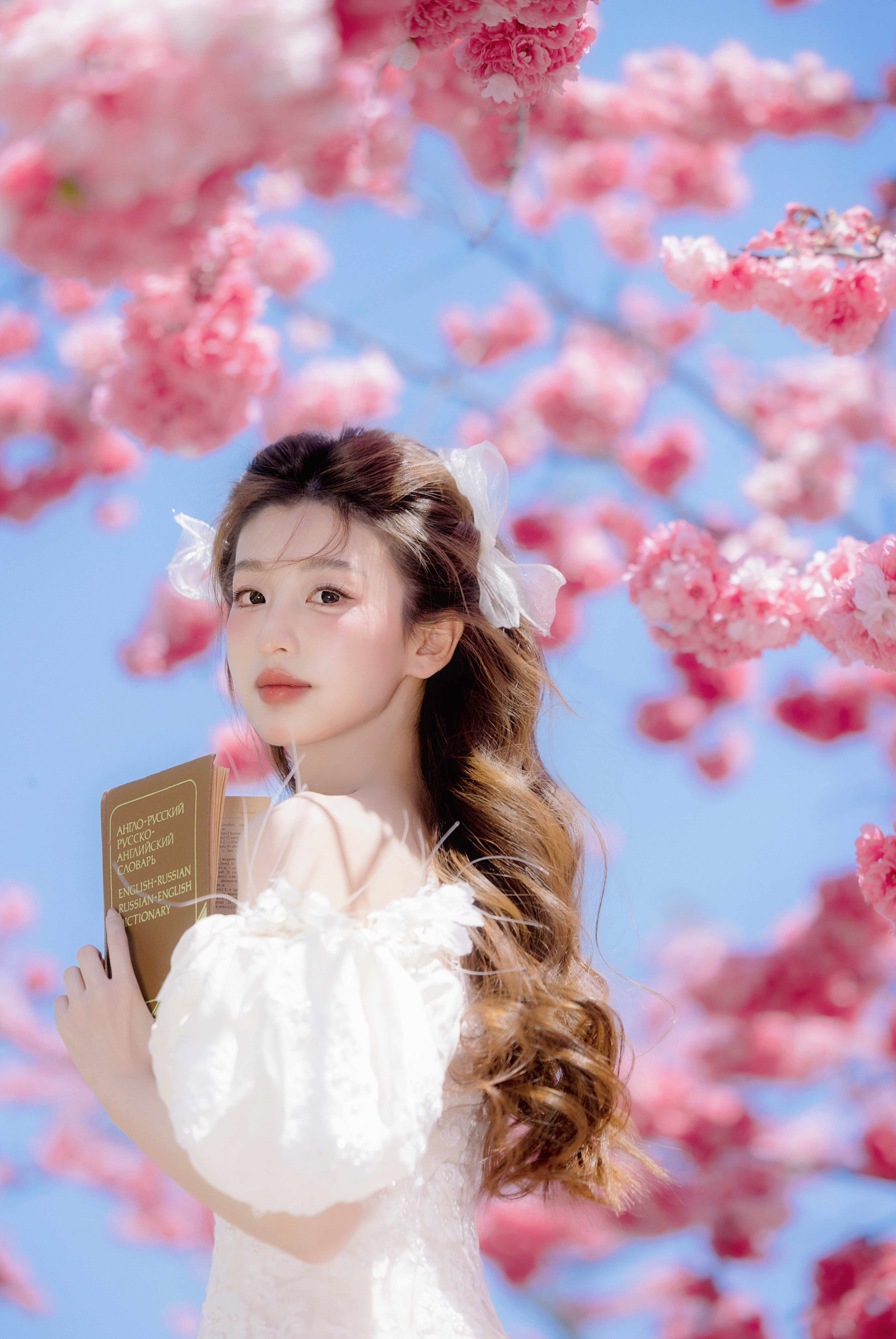 “樱花树下站谁都漂亮” ​​​