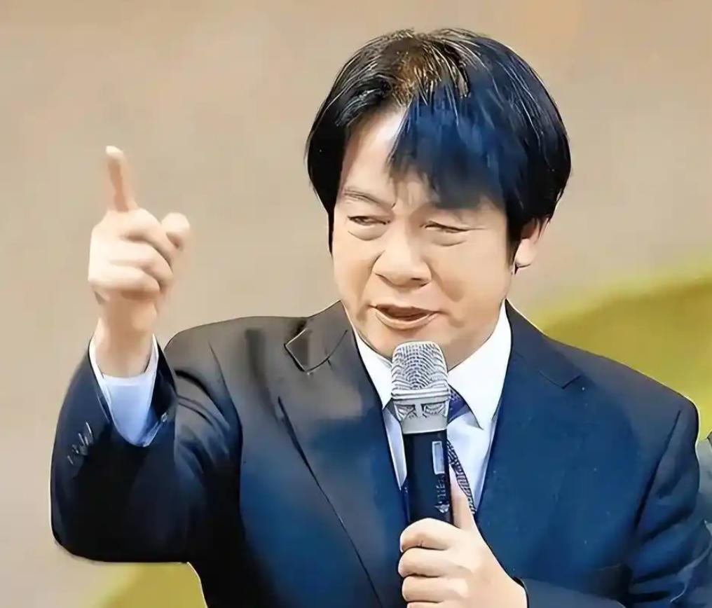 就在刚刚，
台独分子赖清德发布声明，

1月30日，据中国台湾省“总统府”公布，