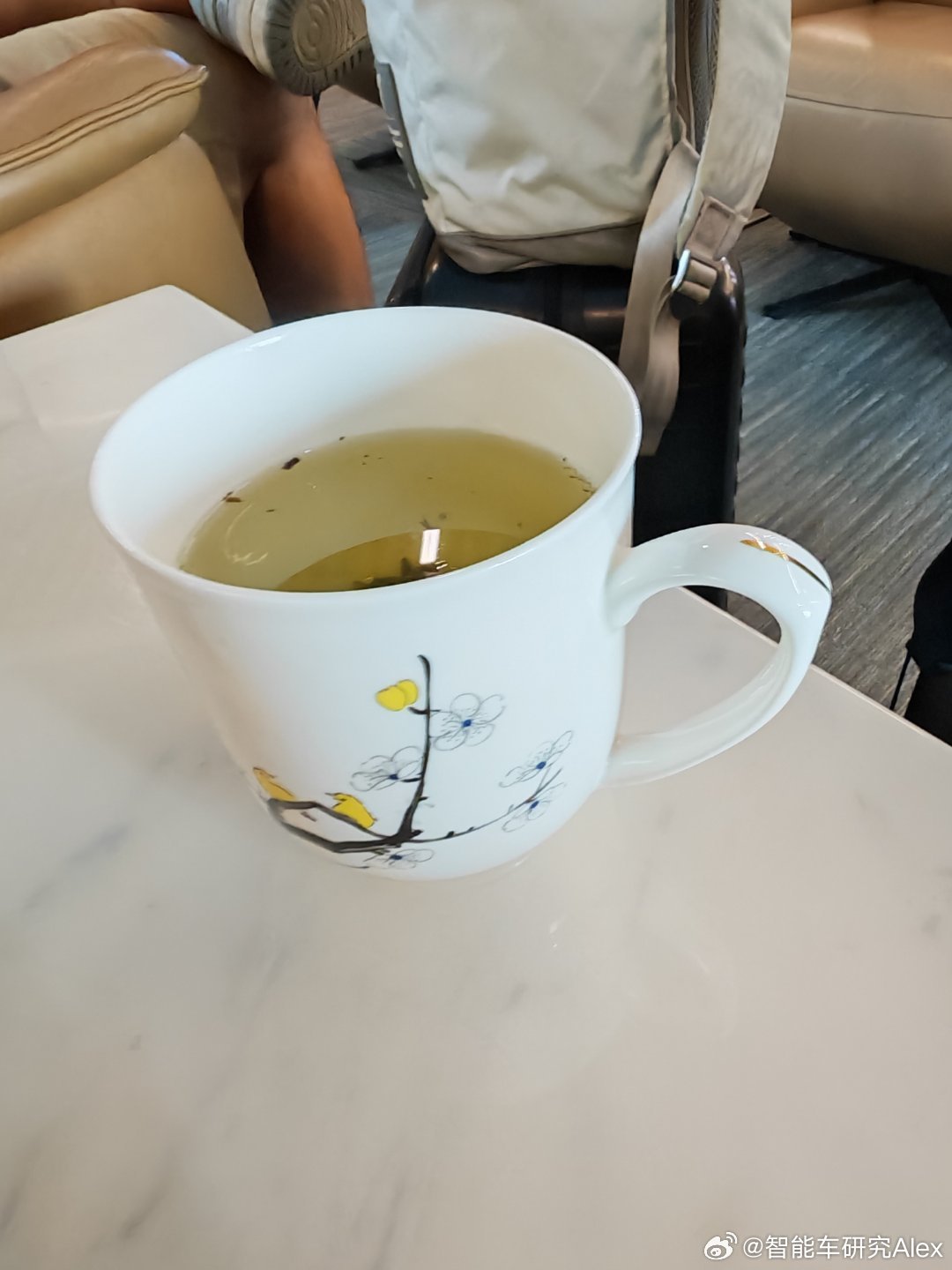 用这杯子泡碧螺春，登味四溢啊 
