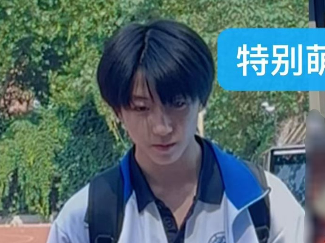 她还是那个嫩薄薄啊 