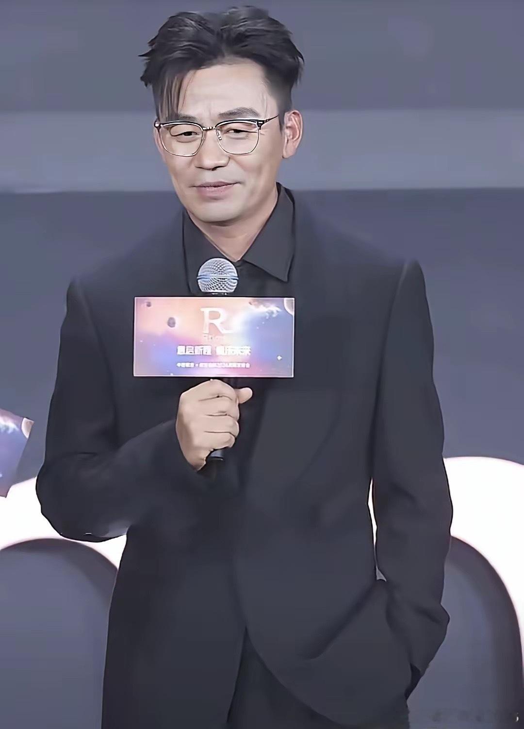 以前的王宝强马蓉看不起，现在的王宝强马蓉高攀不起。王宝强已经不是以前那个王宝强了