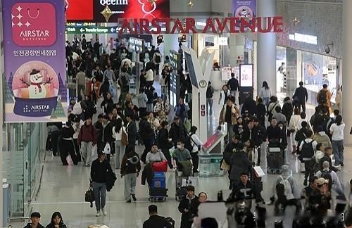 韩国国土交通部和韩国航空协会9日发布的统计数据显示，去年韩中航线旅客运输量为16