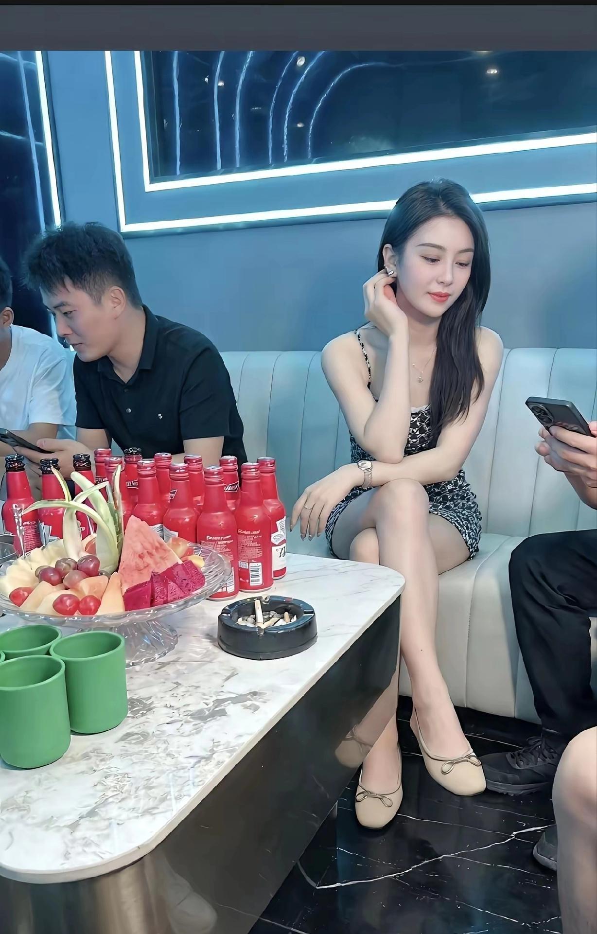 你说这么漂亮的小姐姐，彩礼要多少钱？