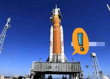 花几百亿还频繁翻车！
载人绕月又双叒叕推迟！脸都快打肿了
 
NASA重返月球又