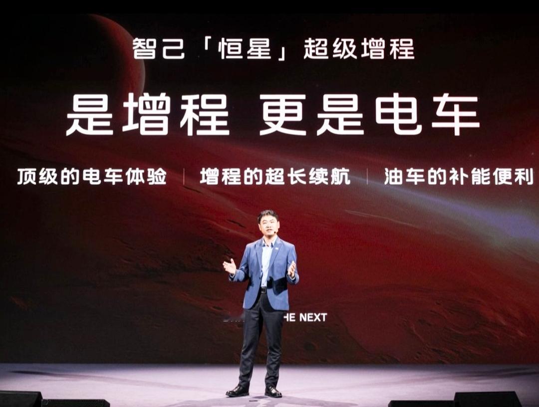 汽车界不止一匹黑马，智己汽车也在其中。
国内汽车行业正处于深度洗牌阶段，随着人工