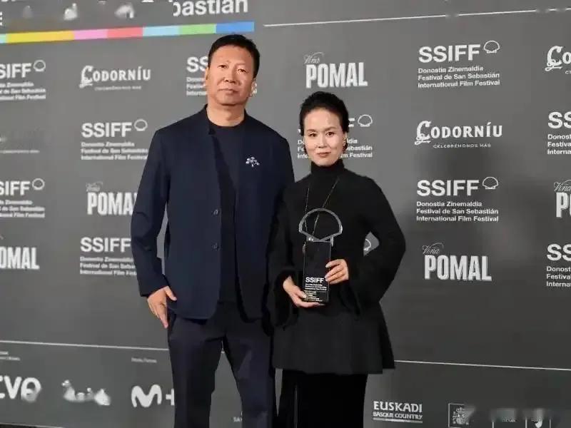 从《监狱来的妈妈》开始，网友们一定不会再对通过国外获奖镀金的电影，心存顶礼膜拜之