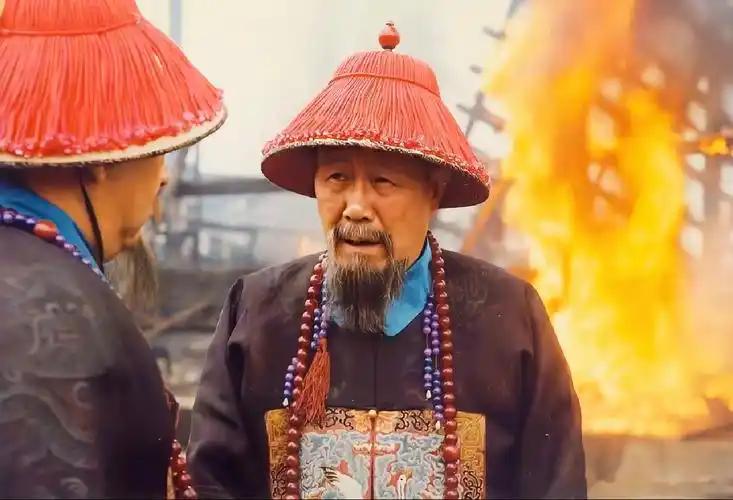 一个笨到被全省通报的乡下书生，怎么撑起了大清半壁江山？

曾国藩的祖父曾玉屏早年