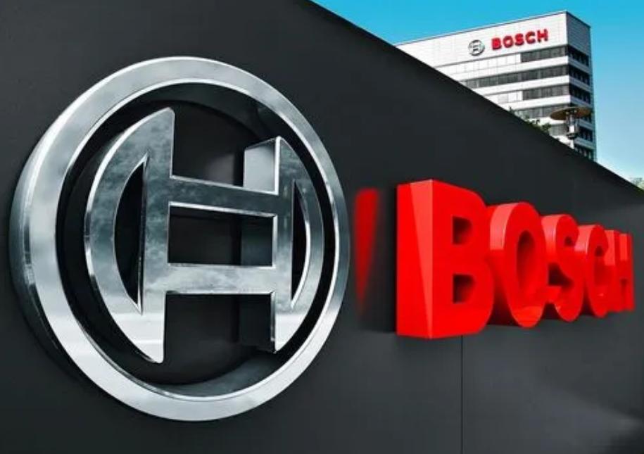 【车视头条】5月4日，博世表示，大众汽车和博世已取消其建立合资企业以装备电池工厂