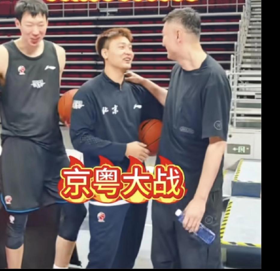 前年广东宏远把周琦送北京首钢，去年北京首钢还是没能夺冠，去年再把赵睿送过去支援首