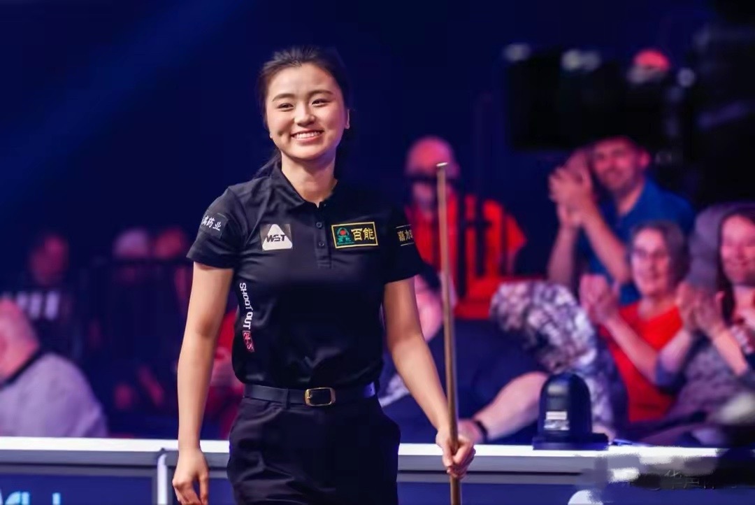 斯诺克英锦赛爆燃！中国女将6-1横扫男选手，黄佳浩6-0零封晋级🔥2025斯诺