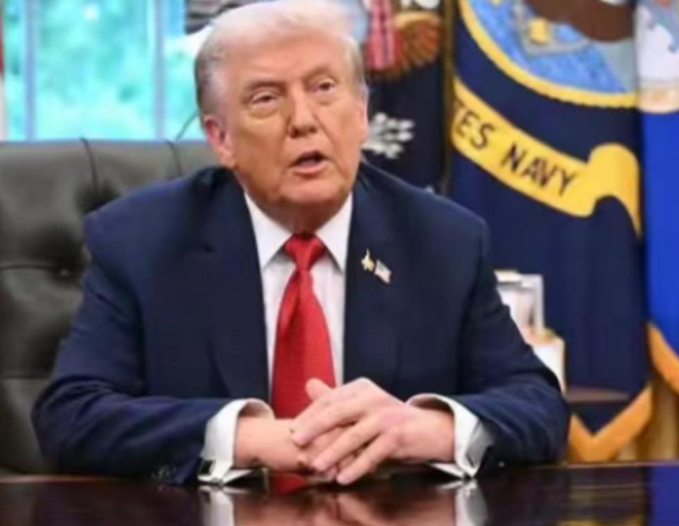 伊朗战争刚开始还没有一个周，特朗普就发现了，原来离开中国后的美国，根本运转不起来