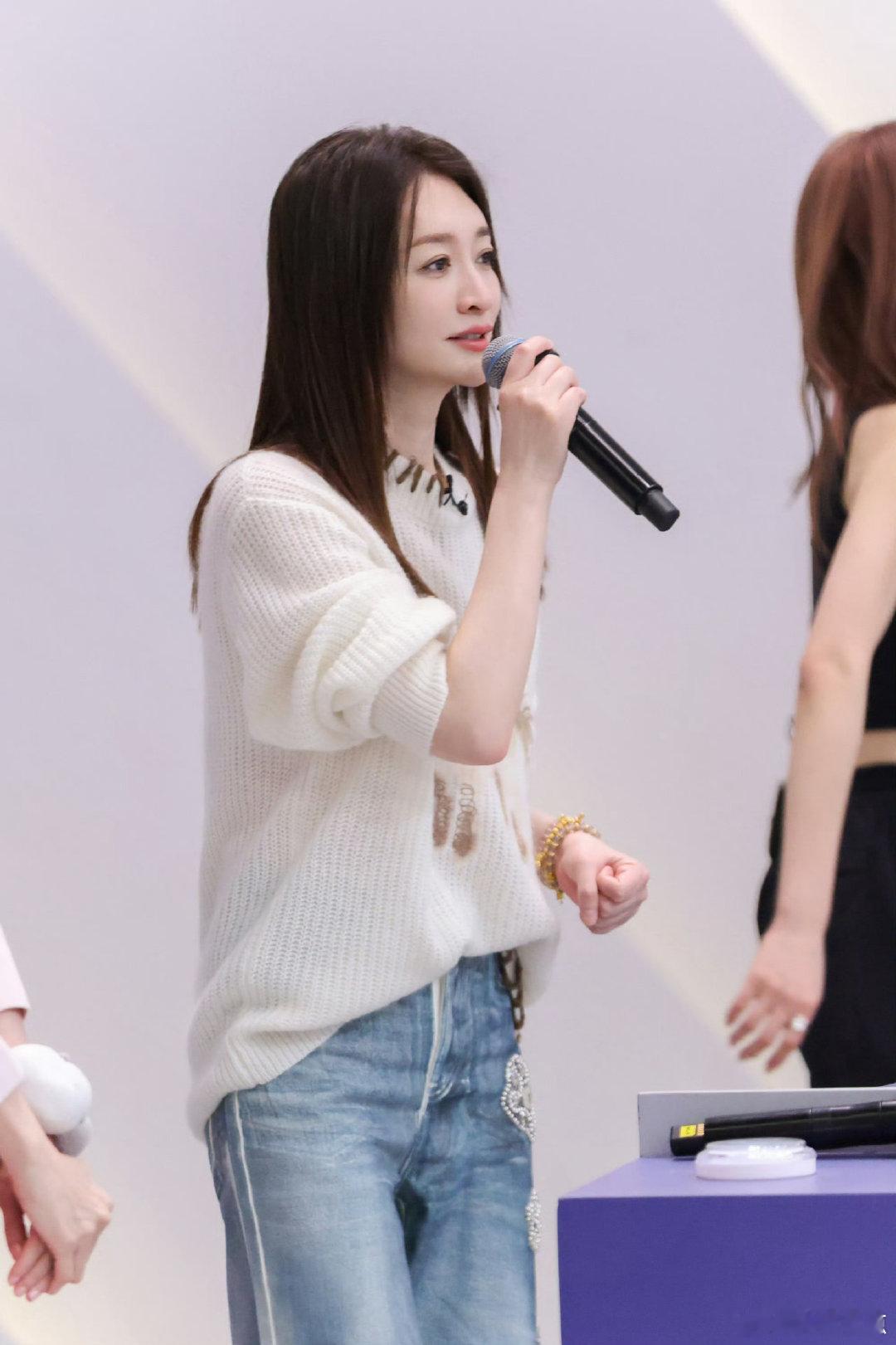 我上班上学就李小冉这样 我毕业答辩belike李小冉唱歌乘风2026乘风2026