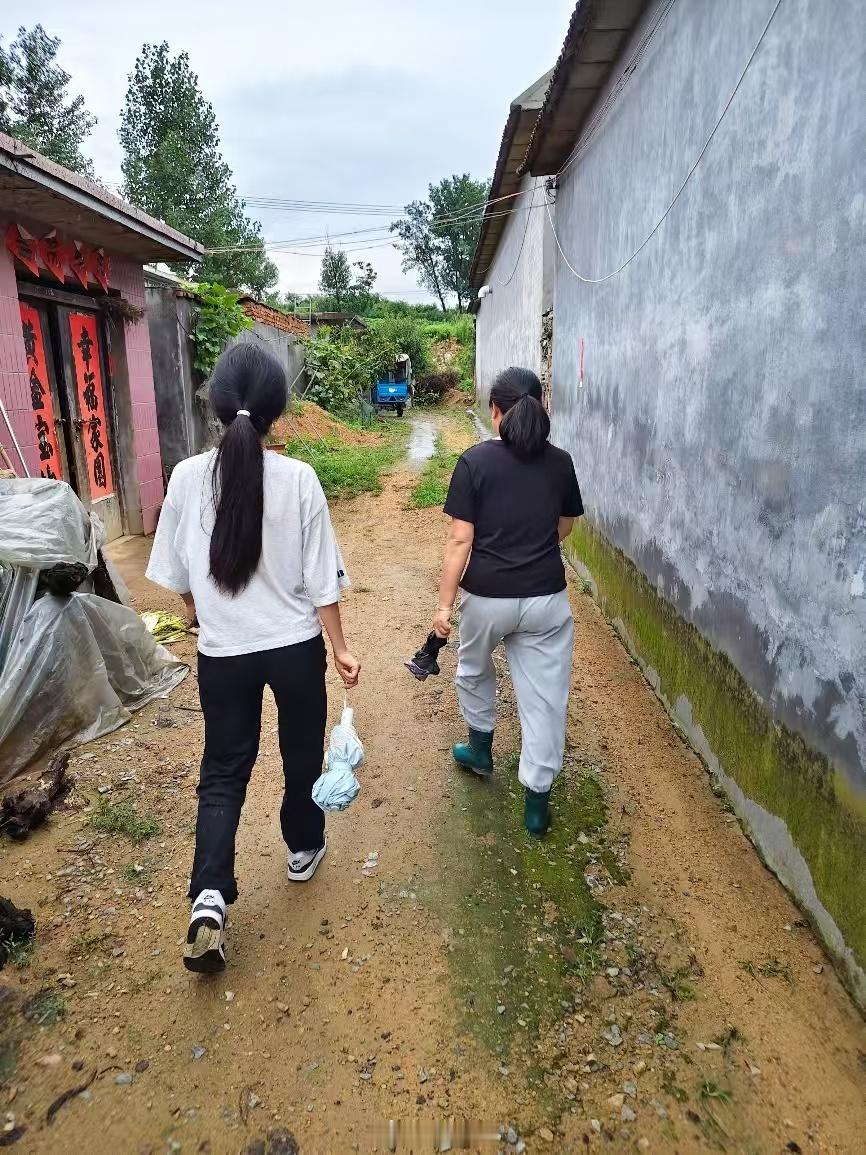 【暖阳入乡，守护童心】曲阜师范大学社会实践儿童成长为助力乡村振兴建设，完善乡村未