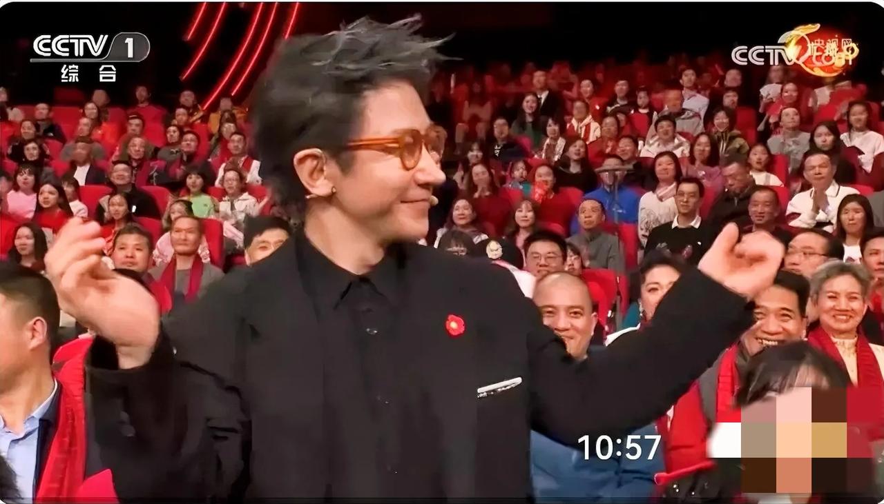 刘谦春晚魔术被“揭穿”：原来我们都是“笨蛋”？哈哈，过年就是图个乐！




最