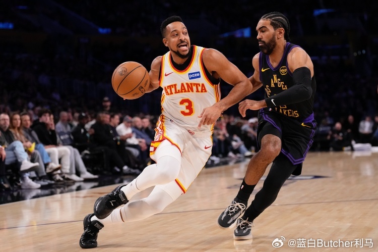 老鹰赛季首次交手大胜湖人1月14日 今日，湖人141-116主场大胜老鹰，结束三