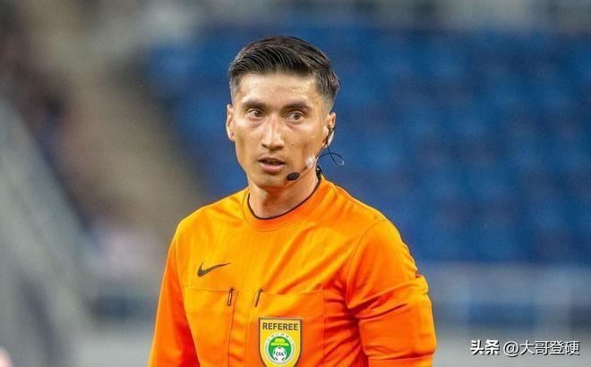 不是马宁！而是麦麦提江！山东泰山主场对阵北京国安的临场裁判名单出炉[震惊]

北