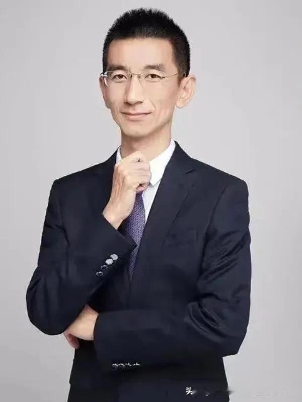 出生于1985年的孙东旭，本科毕业于南开大学计算机专业，目前是新东方集团旗下东方