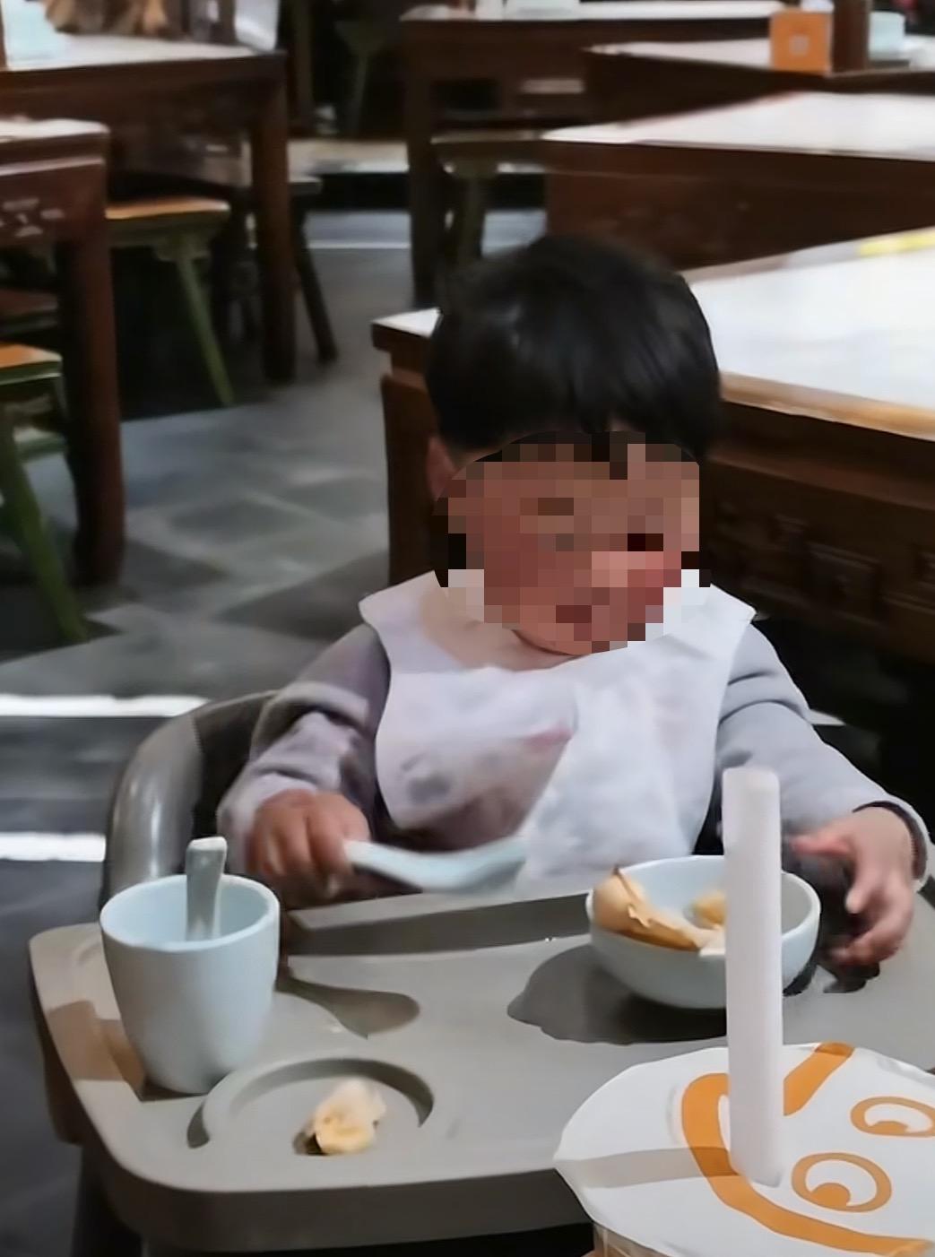 法院公布虐死3岁男童者被判死缓详情：曾有施救行为仍应严惩